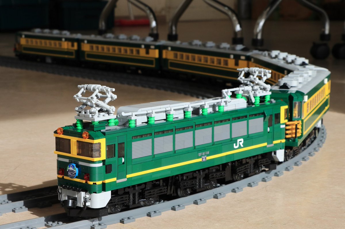 【お知らせ】
6/15(土)，16(日)に京都鉄道博物館にて
レゴトレインの走行展示を行います！

神戸～大阪鉄道開業 150 周年にちなんだ様々な車両が登場。拙作「サロンカーなにわ」編成も展示します！

週末は #京都鉄道博物館 へ是非お越しください！

kyotorailwaymuseum.jp/sp/event/?70
#レゴトレ
#LEGO