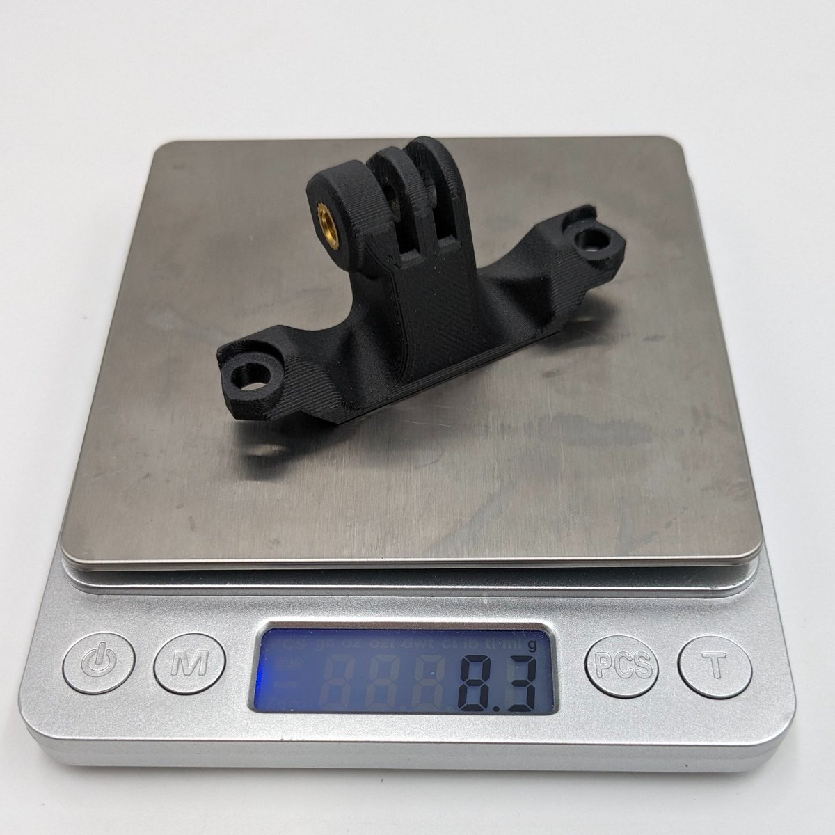 tsukuharu_3D's tweet image. 富士ヒルに参加されたかつおさんのバックカメラ用のアクションカメラマウントに使って頂きました！
因みにマウント本体は９gと軽量です💪
バックカメラがあると周りの状況がよく分かるので見てて面白い動画でした✨
youtu.be/-HlyJHP4de8?si…
#GoProMOUNT　#Specialized