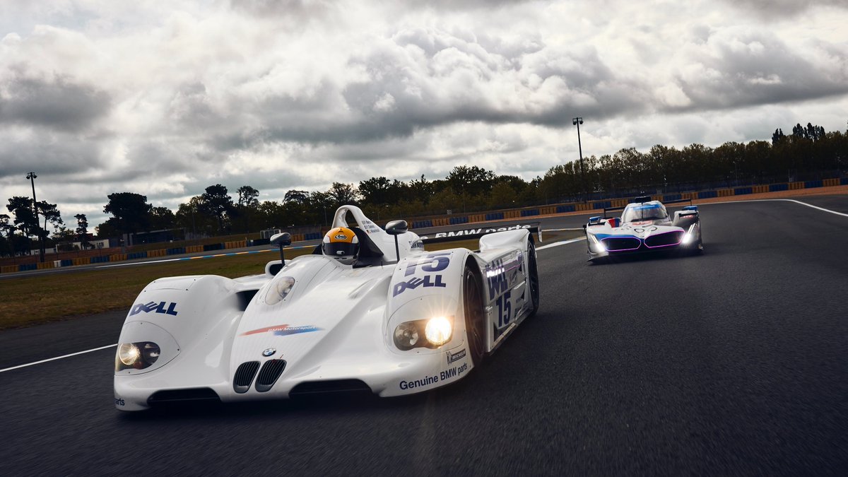 Past and future racing side by side.

The V12 LMR and Hybrid V8 are owning the Le Mans track. 💪🚗