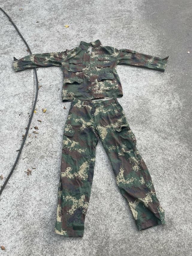 FIRST ON GMA INTEGRATED NEWS: Suspected Chinese military uniforms with markings of the PLA were found inside the illegal POGO hub in Porac, Pampanga.

PAOCC is investigating whether there are Chinese soldiers in the Philippines hiding as POGO workers. 📷: PAOCC <a href="/gmanews/">GMA Integrated News</a>