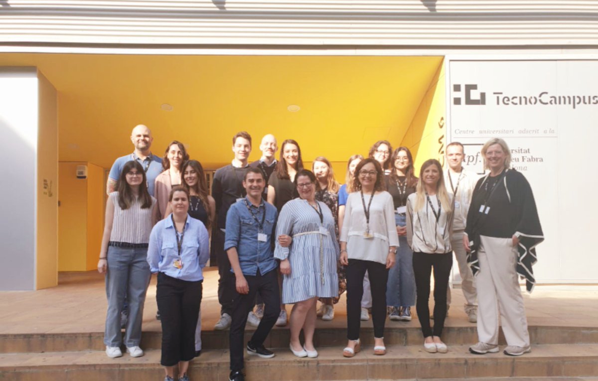 huertas_ari's tweet photo. Last week, I joined the 4D project's learning activity, fostering transnational collaboration among students and professors from European universities. @TecnoCampus  hosted sessions focused on improving a mobile app for clinical practices. More info: https://t.co/CIwn95gjMn https://t.co/1rMI89b6iN