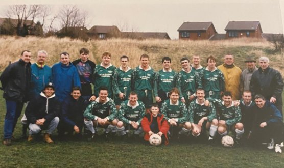 CanadaFC1965's tweet photo. Mid 90's squad. Docker's Club.
Back. Cunningham, Kearns, Kehoe, McVey, Birchall, Baker, McNally, Flanagan, Cooper, Gould, McDonald, Liversedge, Power, Cooper.
Front. McMullen, Savage, Purvis, Forster, Heard, Stanton, Grimes, Arrowsmith, Cooper. https://t.co/YJT51TJjqu
