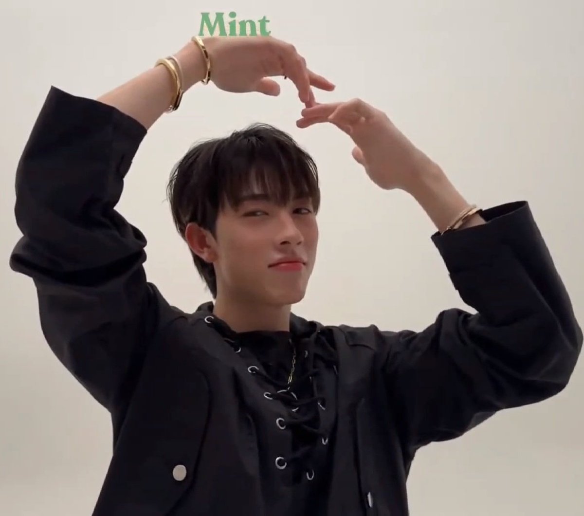 aatinccyj's tweet photo. อยากตาย https://t.co/SS66M2ovYn