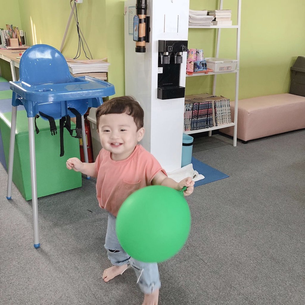 ebIuoissant's tweet photo. ⠀⠀

𝐀𝐜𝐞𝐥'𝐬 𝐝𝐚𝐢𝐥𝐲 𝐥𝐢𝐟𝐞.

     Hari ini Acel pergi ke sekolah bersama bunda untuk mengambil rapor. Bunda penasaran bagaimana perkembangan Acel selama di sekolah. Kkk.

Acel datang lebih awal karna mau main playground! 💙 #STUDYREPORTSTARS

ㅤ https://t.co/oCivg9WBX5