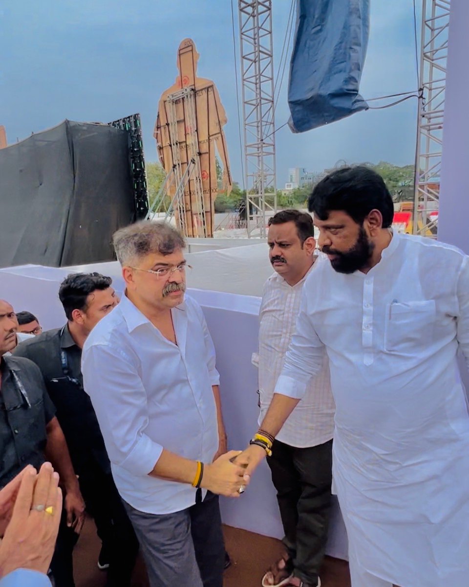 prashant_ncp's tweet photo. रौप्य_महोत्सवी_सोहळा राष्ट्रवादी कॉग्रेस पार्टी शरदचंद्र पवार २५ व्या वर्धापन दिनानिमित्त अहिल्यानगर येथे जय्यत तयारी सुरू आहे..!

#रौप्य #राष्ट्रवादी #सोहळा #ncpmaharashtra #ncp #india #insta #रौप्य_महोत्सवी_सोहळा #aahilyanagar https://t.co/9PBBiP7JvX