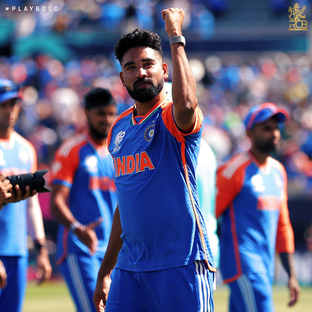 R15_ok's tweet photo. 7 runs from the bat.
19 runs in 4 overs with the ball.

THIS IS JUST A MOHAMMED SIRAJ APPRECIATION POST ❤️‍🔥 https://t.co/O30kAEwZoq