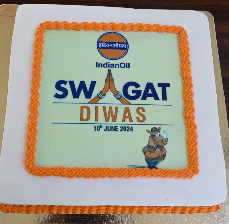 GurgaonDO's tweet photo. Celebrating Swagat Diwas at IOCL ROs along the Delhi Mumbai expressway! A big thank you to all dear customers, who make SWAGAT their ultimate travel partner! From a good halting rest to delicious meals, we've got you covered every mile of the way.
@ManojGu10100891
@ChairmanIOCL https://t.co/Civ1zeIhGM