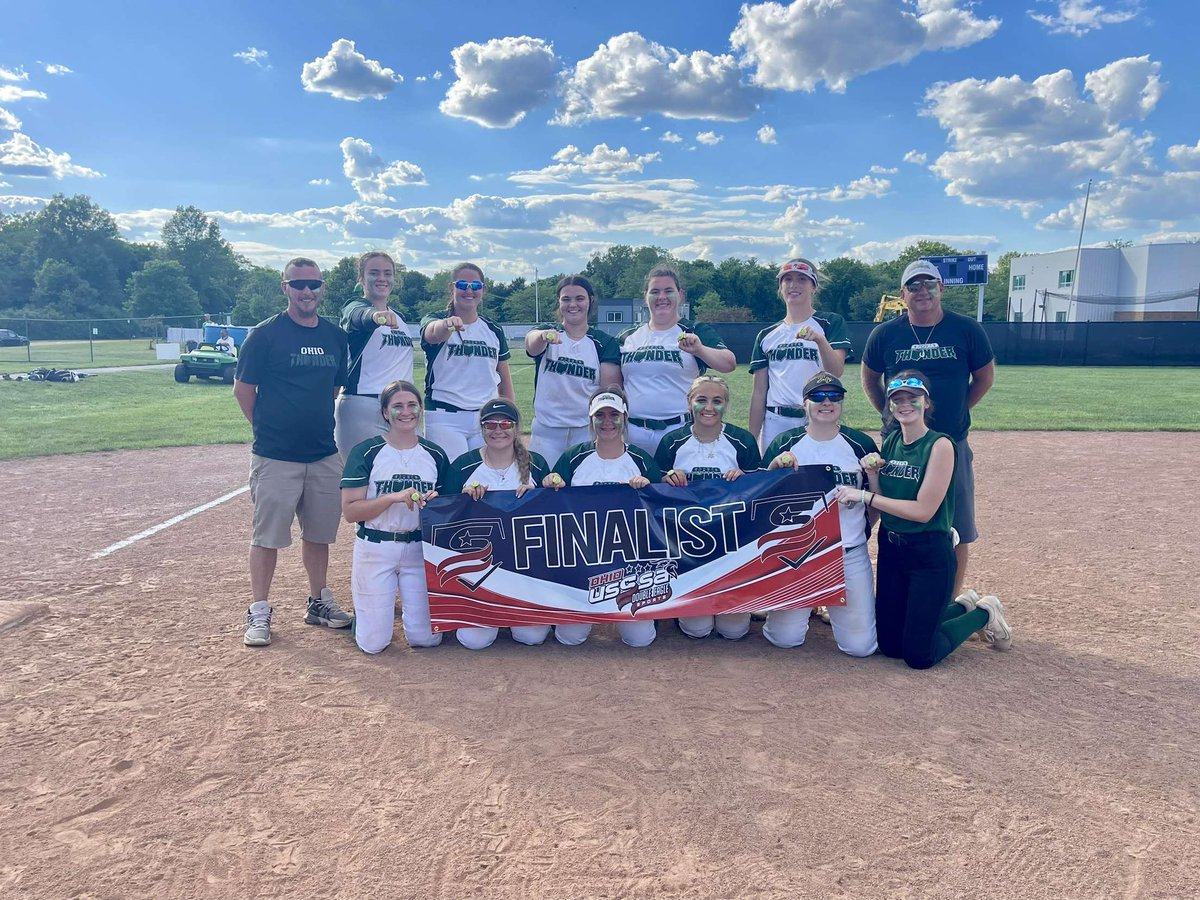 05tatumsoftball's tweet image. Was helping out the older thunder team this weekend! Ending up getting to championship and fished second overall

#PlayingUp

@07OhioThunder @ohiothunder05