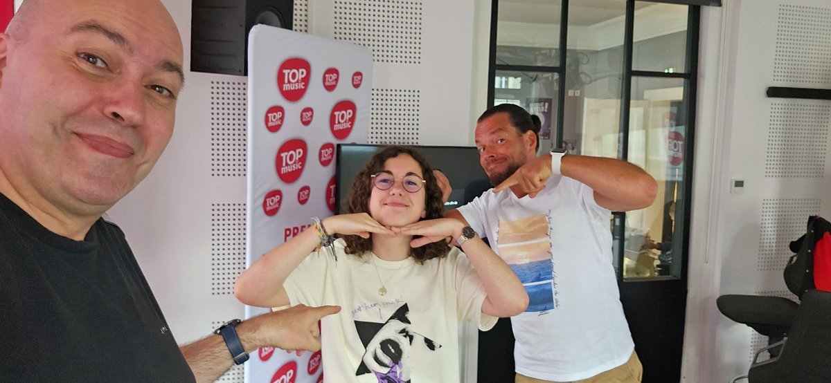 Bonjouuuuuur voilà les 3 à nouveau réunis 😁
Vous avez passé un bon week-end ? 😃