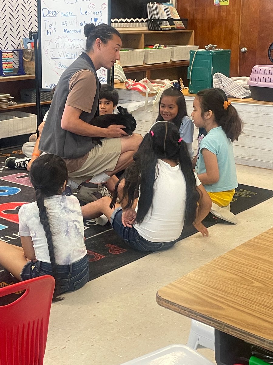 JLevidisPC's tweet image. Thank you to our instructional specialists @GinaDepperman @ebaisley_PC and our building administrators who collaborate and work together to bring these partnerships and experiences to our students! Thank you to New Canaan Nature Center.