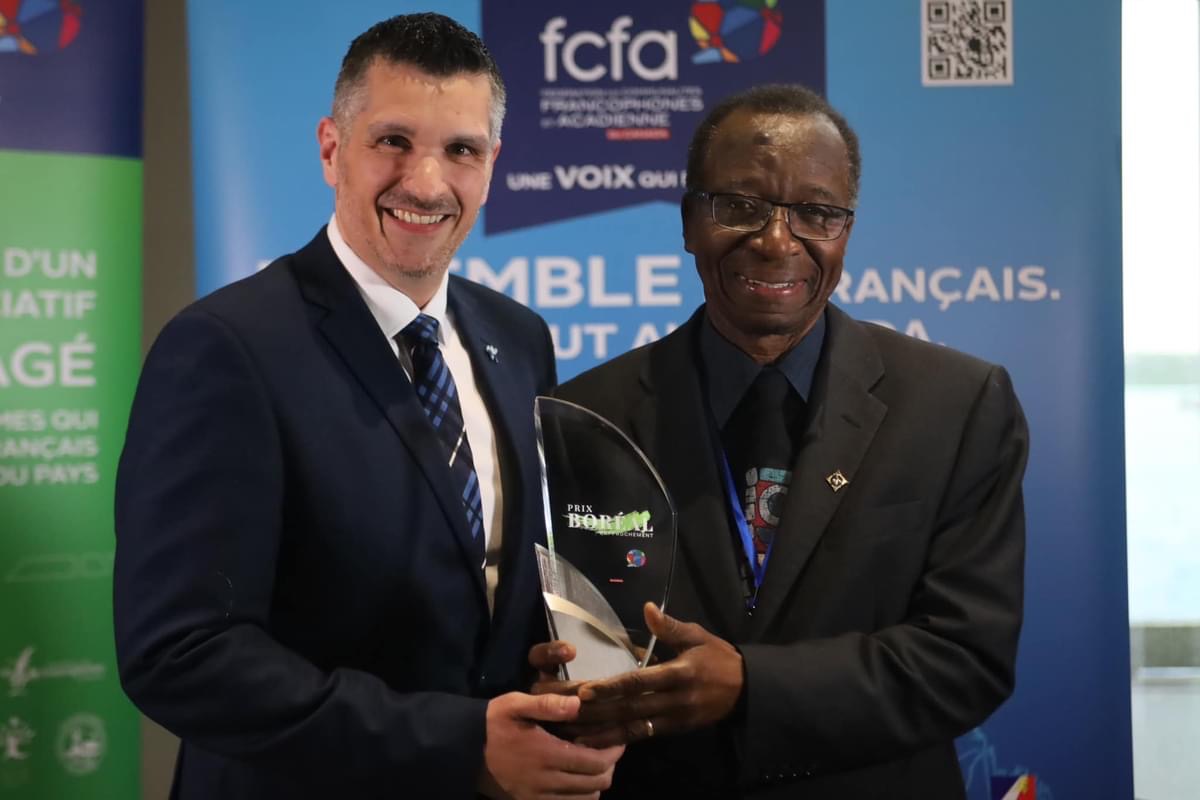CFAmériques (@cfameriques) on Twitter photo C'est avec fierté que nous recevons le Prix Boréal rapprochement 2024, décerné par <a href="/fcfacanada/">FCFA du Canada</a>. Ce prix reconnaît nos efforts pour bâtir des ponts solides/durables entre les communautés francophones du Québec, du Canada et des Amériques! francophoniedesameriques.com/le-centre/nouv… <a href="/mlfquebec/">Langue française Québec</a> #FrCan C'est avec fierté que nous recevons le Prix Boréal rapprochement 2024, décerné par <a href="/fcfacanada/">FCFA du Canada</a>. Ce prix reconnaît nos efforts pour bâtir des ponts solides/durables entre les communautés francophones du Québec, du Canada et des Amériques! francophoniedesameriques.com/le-centre/nouv… <a href="/mlfquebec/">Langue française Québec</a> #FrCan