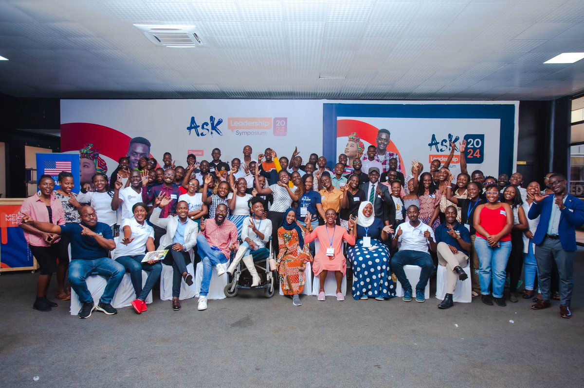 SSEGGI_'s tweet photo. Last week, I attended the #ASK24 , organized by @UgandaUnites , in collaboration with @usmissionuganda , @YALIRLCAlumniUg , @WashFellowship , @AWEinUganda
Under the theme: “The Resilient Leader: Mastering Self, Impacting others, & embracing growth” https://t.co/Zeff2ET0QU