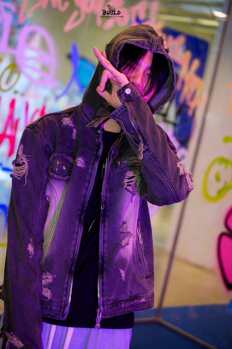 วันนี้สู้ๆนะค้าบ คนเท่✌🏻💙🥸

AG SPACE LIVE WITH BUILD
#AGSpacexJJCheng
<a href="/JakeB4rever/">BIU.</a>