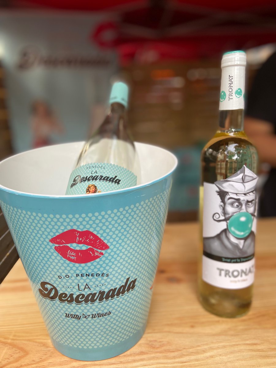 aribau1964's tweet image. Feliços del nostre pas per @TempsdeVi a Vilanova i la Geltrú. Els #WittyWines han triomfat entre el públi vilanoví! Gràcies a tots els que us heu acostat a tastar-nos! Salut i fins a la propera! 🍷

#tempsdevi #aribau1964 #winelovers