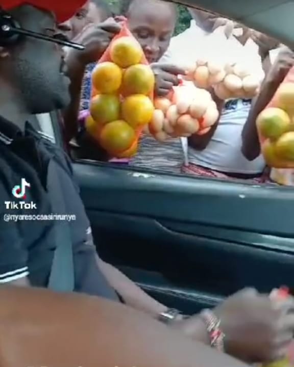 Waah kabla you prepared waliingisa juzi