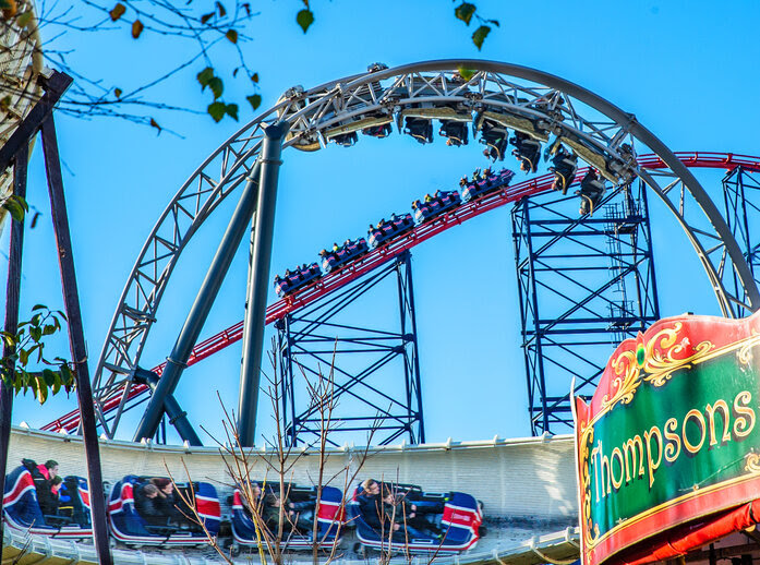 LiveLancs's tweet photo. Dads can go for free at Blackpool's Pleasure Beach this Father's Day

https://t.co/7L6X4lxrNi https://t.co/9t89ZH5jNU