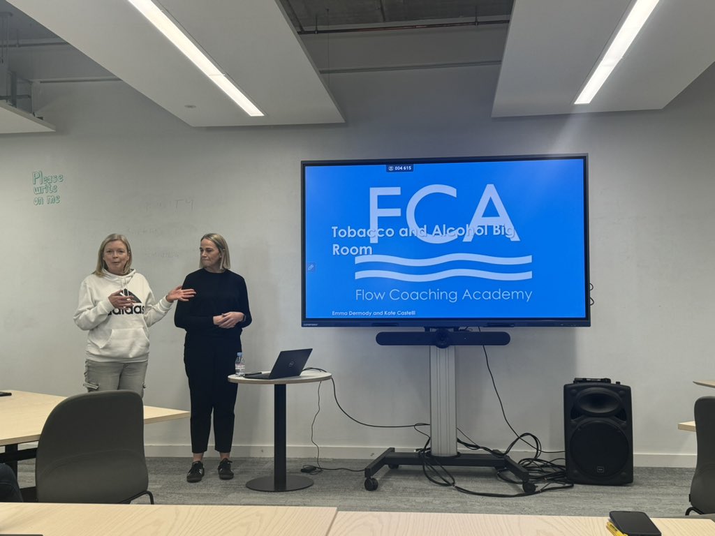 Flow Coaching Academy (@fca_coaching) on Twitter photo A great way to open the day! <a href="/StuCloughNHS/">Stuart Clough</a> congratulated coaches before welcoming the first to pathways to present their journey A great way to open the day! <a href="/StuCloughNHS/">Stuart Clough</a> congratulated coaches before welcoming the first to pathways to present their journey
