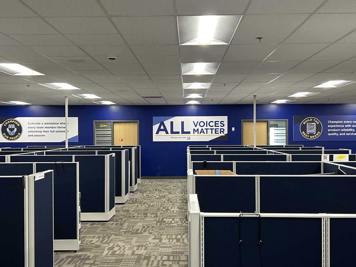 SpeedProChiLoop's tweet image. In collaboration with @Chedward &amp;amp; @Marmon Foodservice Technologies we updated MFT&apos;s HQ in seeking to reinforce core values.  MFT helps foodservice operators make, hold, and serve unforgettable meals, snacks and drinks. #SpeedProChicagoLoop #Chedward #MFT #MarmonFoodservice