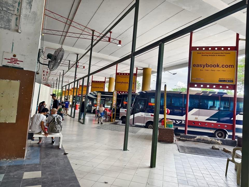 SenawangTV's tweet photo. 2025 TERMINAL 1 SEREMBAN BERWAJAH BEHARU

Setelah sekian lama menunggu perubahan naik taraf di Terminal 1 Seremban, akhirnya kerja-kerja telah berjalan &amp; dijangka April 2025 siap.

Diharap banyak lagi bangunan di Seremban di naik taraf, banyak dah uzur. https://t.co/OyyUfZgyGn