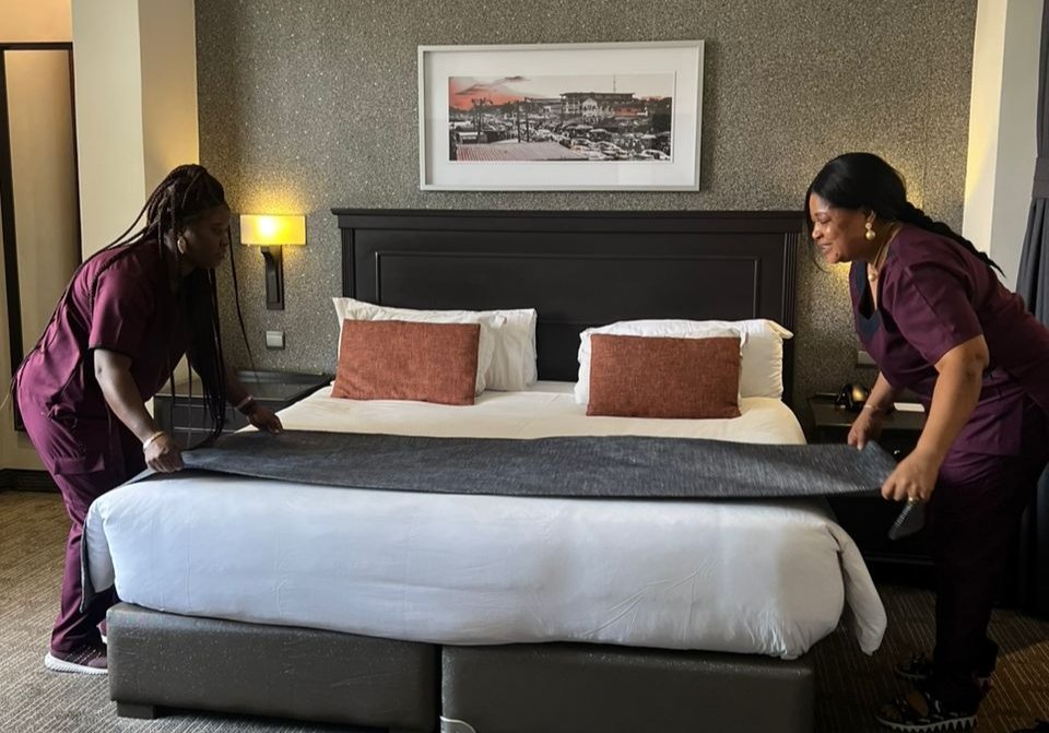 dewdropInst's tweet image. Our Abuja Cohort 2 learners showcased their skills in housekeeping today! 

Join us in celebrating their dedication and hard work. If you’re passionate about caregiving and want to gain practical, hands-on experience, our next cohort starts on July 1st. 

#CaregiverTraining