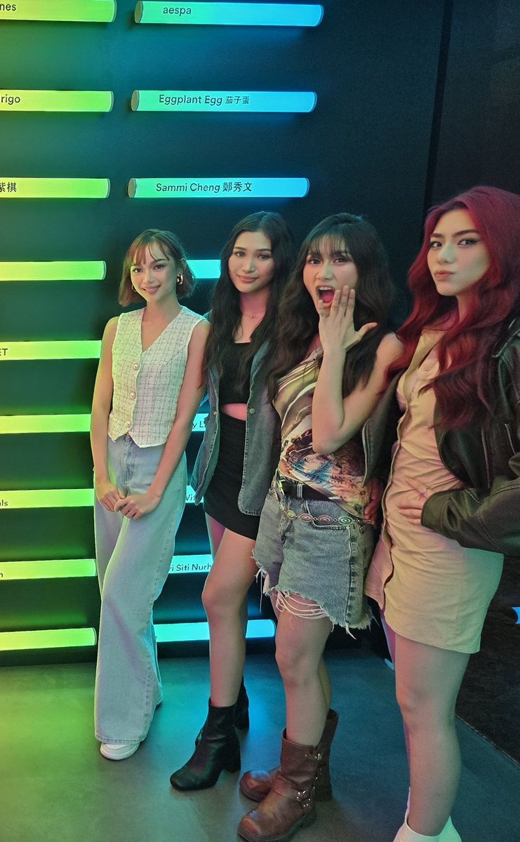 kpop idols dancing to #bini ,

a thread,🧵