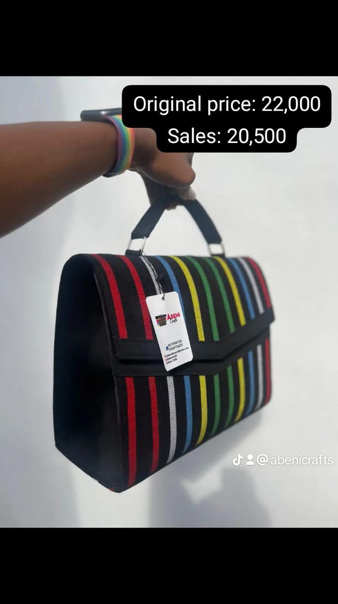damilola12's tweet photo. 🎉 The wait is over! Our exclusive 72-hour sale starts NOW! 

🎉 Get your hands on our exquisite handcrafted bags at unbeatable prices. 

Don't miss out—shop today and experience the perfect blend of style and craftsmanship. 

Hurry, these deals won't last! 👜✨" https://t.co/8j9mYfShoW