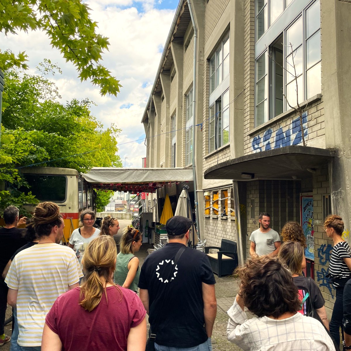 AfajDoj's tweet photo. Vielen Dank allen Teilnehmenden des ersten nationalen Sprachregionen-Austauschs💐Rund 20 Personen aus der OKJA und der soziokulturellen Animation waren in Biel/Bienne.✍️ Anmeldung für den nächsten Austausch in Locarno: https://t.co/ZN5JRdMLcC https://t.co/lLfuOWGrje