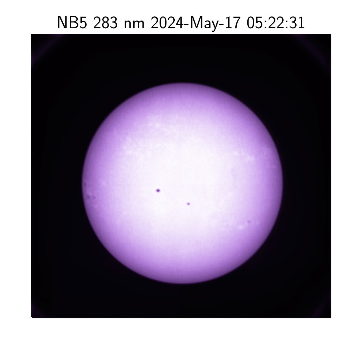 AIRNewsHindi's tweet photo. #ISRO ने मई में एक बड़े भू-चुंबकीय तूफान के दौरान Aditya-L1 उपग्रह द्वारा खींची गई सूर्य कीआश्चर्यजनक तस्वीरें जारी की। 
#AdityaL1 https://t.co/BbjFzPWTYR