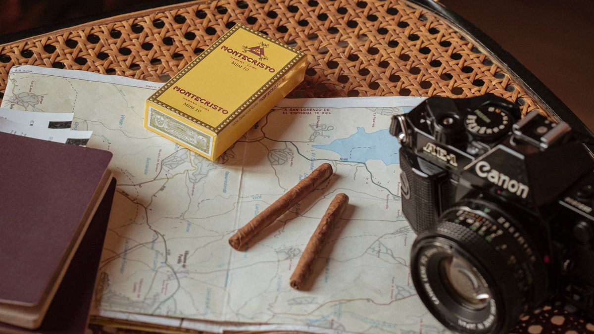 cubanminicigars's tweet photo. Explora el mundo con #Montecristo y descubre su esencia en cada aventura.🧳🌎
#CubanMiniCigars #minicigars https://t.co/FwXtfPpR8C