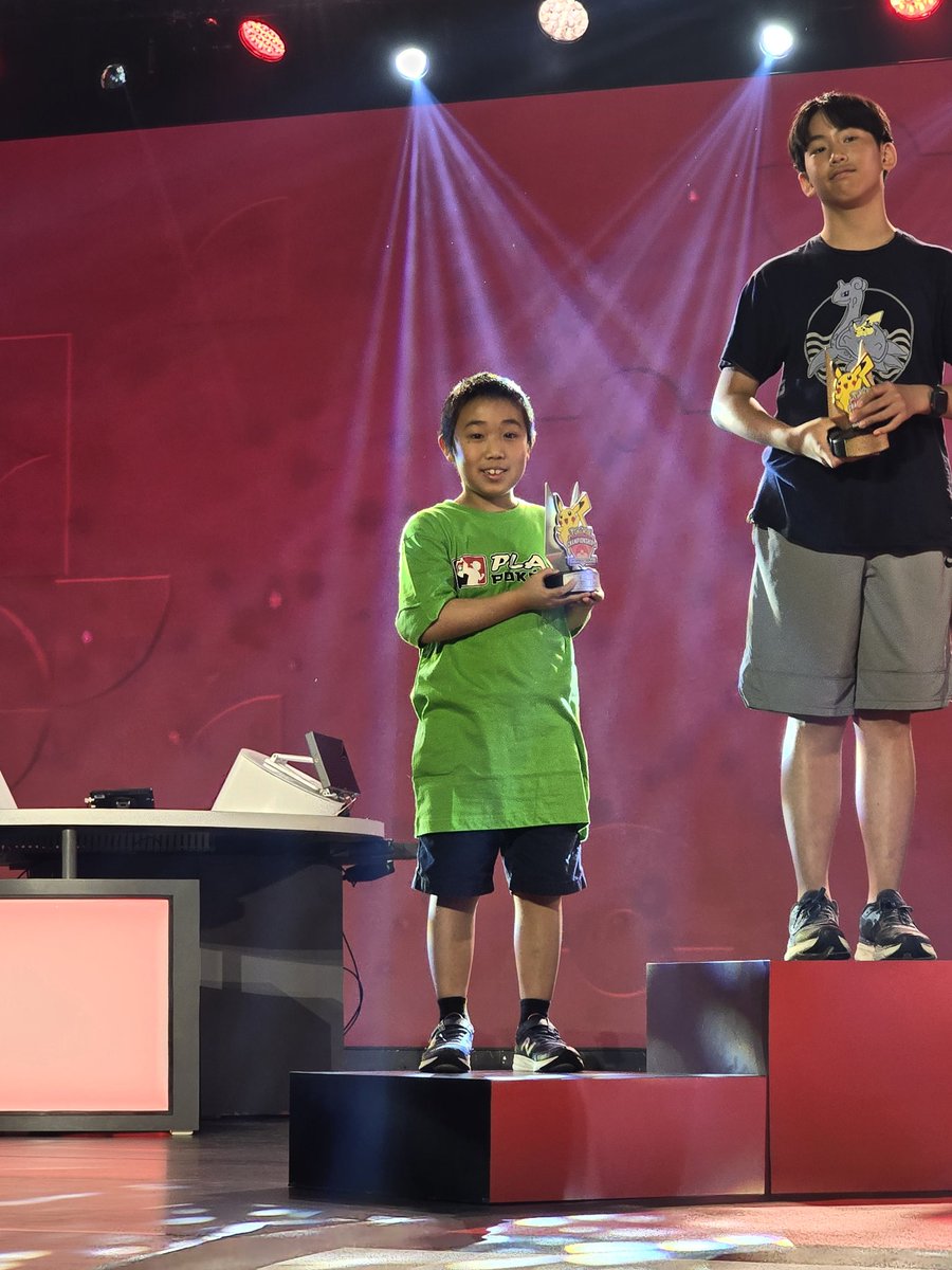 15th at NAIC. Got 1 loss and 2 ties when Lugia couldn't setup. 
Congratulations to my brother <a href="/NinjadamonNZ/">Ninjadamon</a> for being the finalist in VGC. 
#NAIC2024 #PLAYPOKEMON