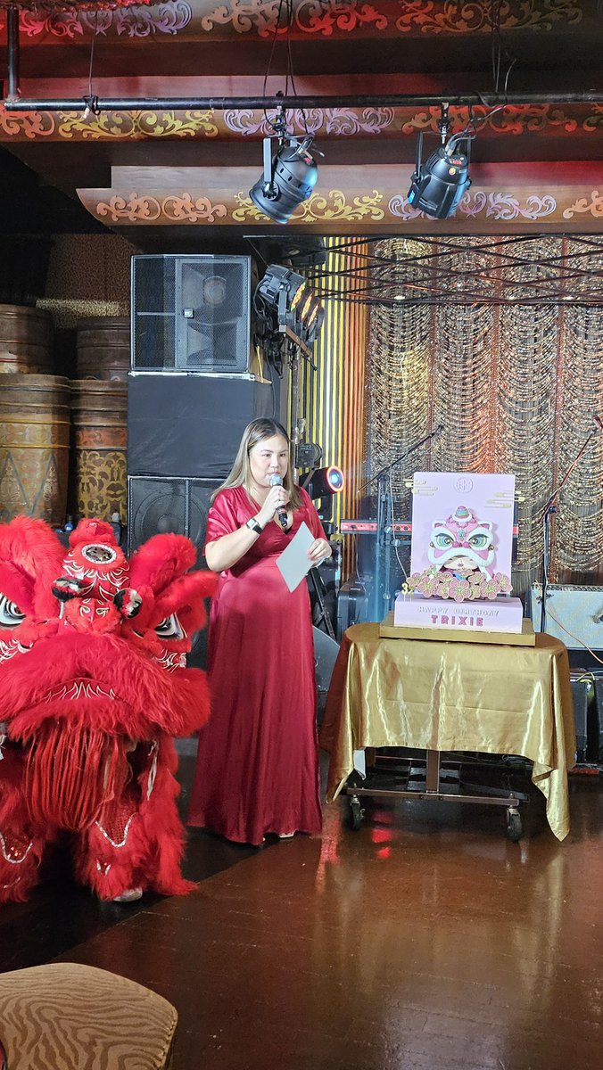 vmgasia's tweet photo. The lady in red ❣️ Tin hosted the super fun birthday of Trixie! 🥳🐉 

#TinGamboa #Suzy899 #VMGTalent #HostingPH #HostPH https://t.co/fjAIec9V9N