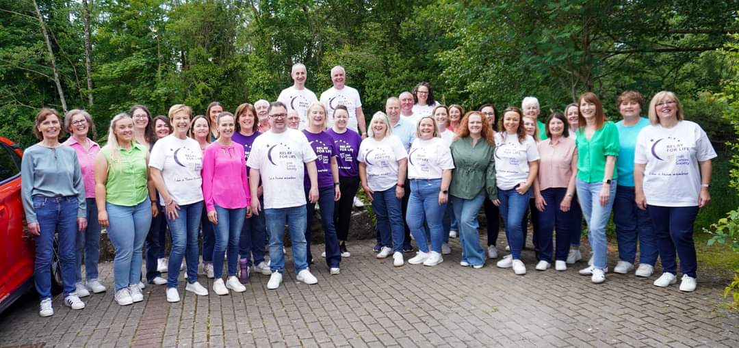 SabinaReddy's tweet photo. Such a fab crew #kilcullengospelchoir https://t.co/bfX1pOz5B0