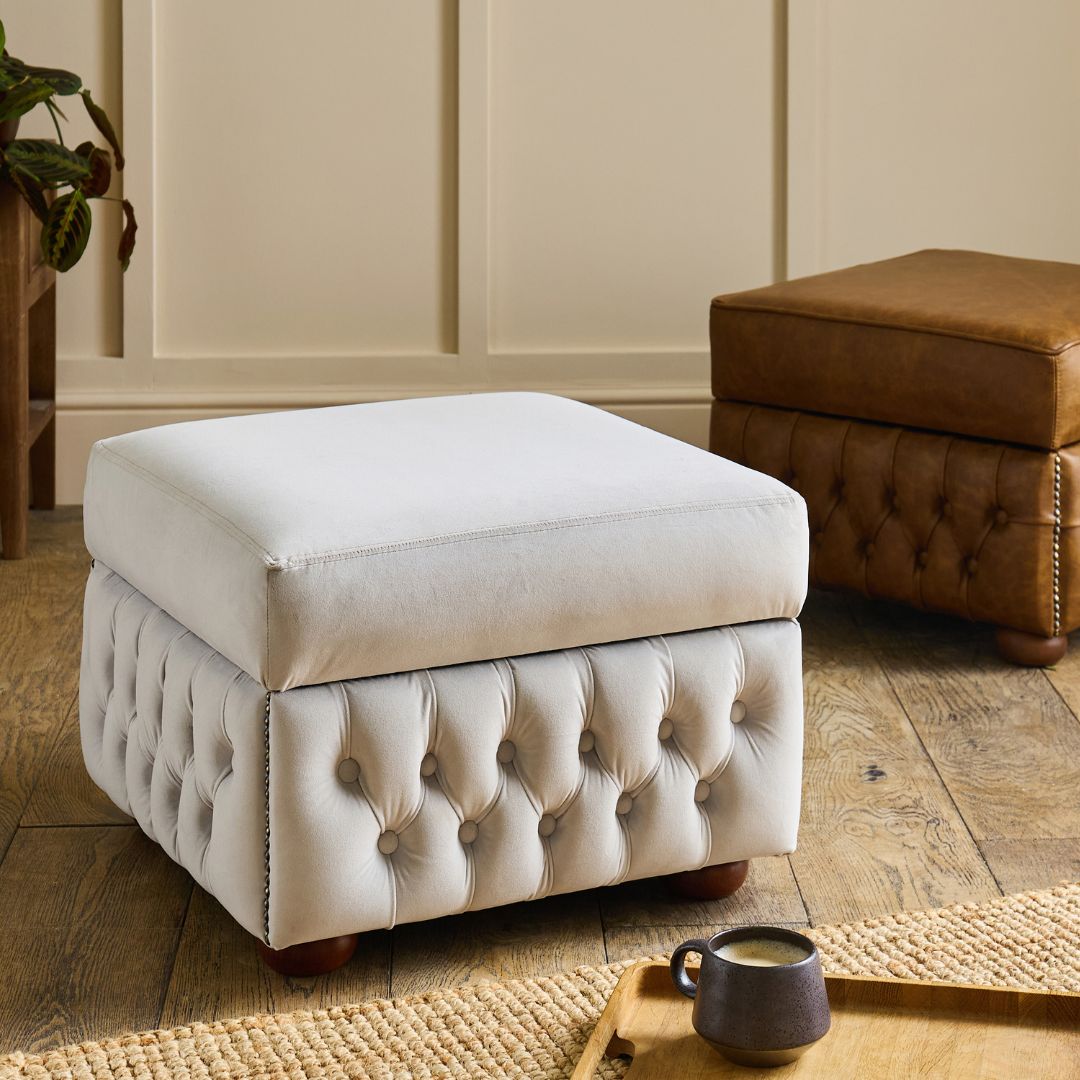 chesterfieldmcr's tweet image. Check out the latest addition to our collection - the Claridge storage stool! Made right here in Manchester by our talented artisans, this versatile piece is available in both leather and fabric options. 

#stool #interiors #lounge #livingroom #furniture #handmade #ottoman