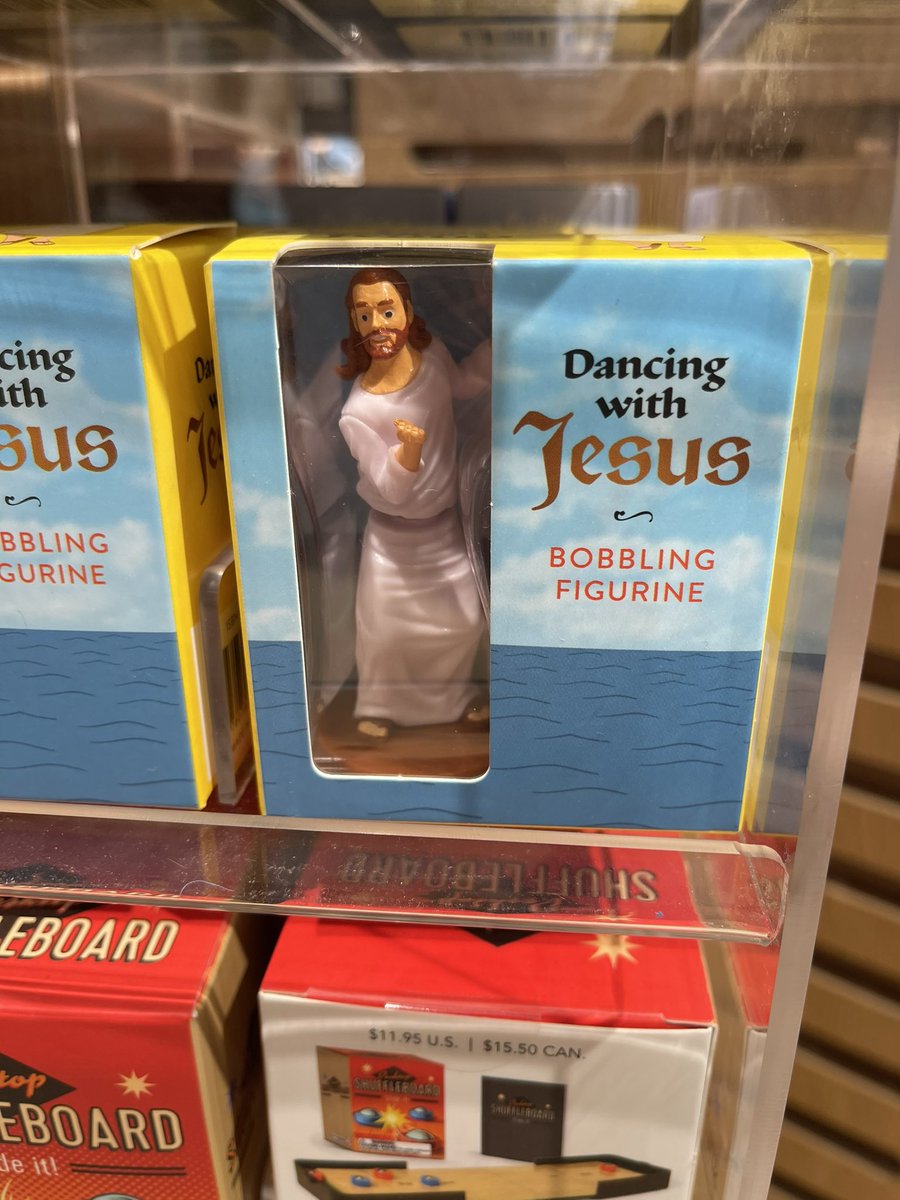 Michael Komendat (@michaelkom) on Twitter photo Saw this at Barnes and Noble yesterday and had to grab it. <a href="/DMBGorgeCrew/">DMB Gorge Crew</a> #bobbleheadjesus Saw this at Barnes and Noble yesterday and had to grab it. <a href="/DMBGorgeCrew/">DMB Gorge Crew</a> #bobbleheadjesus