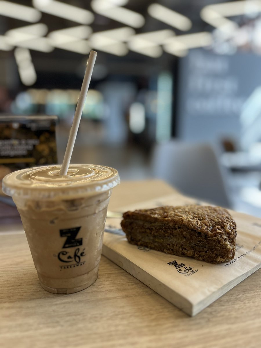 AndreiKampff's tweet photo. Depois de mais de quarenta dias, estamos de volta.
Com todos os funcionários e cheios de coragem e força pra recomeçar. Um privilégio diante de tanta perda.
E isso merece um brinde!
#zcafe no #institutocaldeira https://t.co/KuS4XGK6Cw