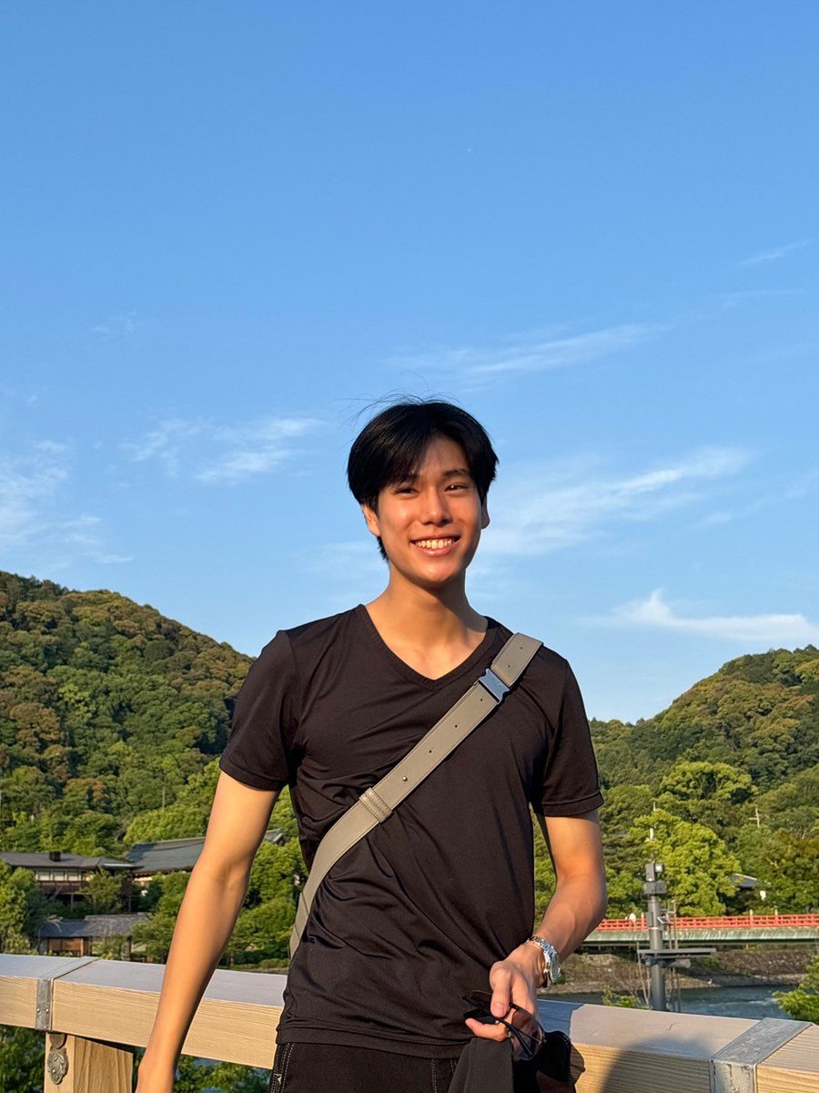 phuwintang's tweet photo. ขอบคุณทุกคนคับบบบ
 #CongratsPhuwin1M700K https://t.co/Ep2ka5fXP0