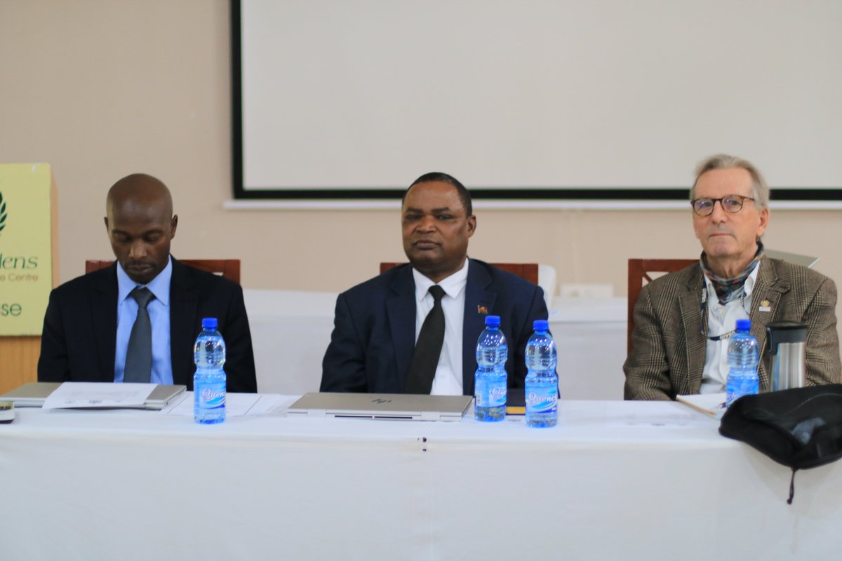 FAOMalawi's tweet photo. #SETMission
"We can leverage findings of #SET mission to build a stronger, more effective animal disease surveillance system that will safeguard #publichealth & protect our vital #livestock sector for generations to come," @FAOMalawi's Samuel Kirichu.
#AnimalHealth #ECTAD https://t.co/RUEAuXh46v
