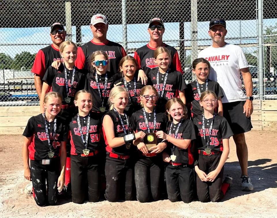 CavalrySoftball's tweet photo. 14U Brabec are district champs going undefeated in a 10-team bracket. 🏆 12U Heller brought home the gold in their massive 26-team bracket. 🥇 And 10U Stuhr showed incredible determination, battling back through a 23-team bracket to take second place! 🥈 https://t.co/AZdjSDJFZJ