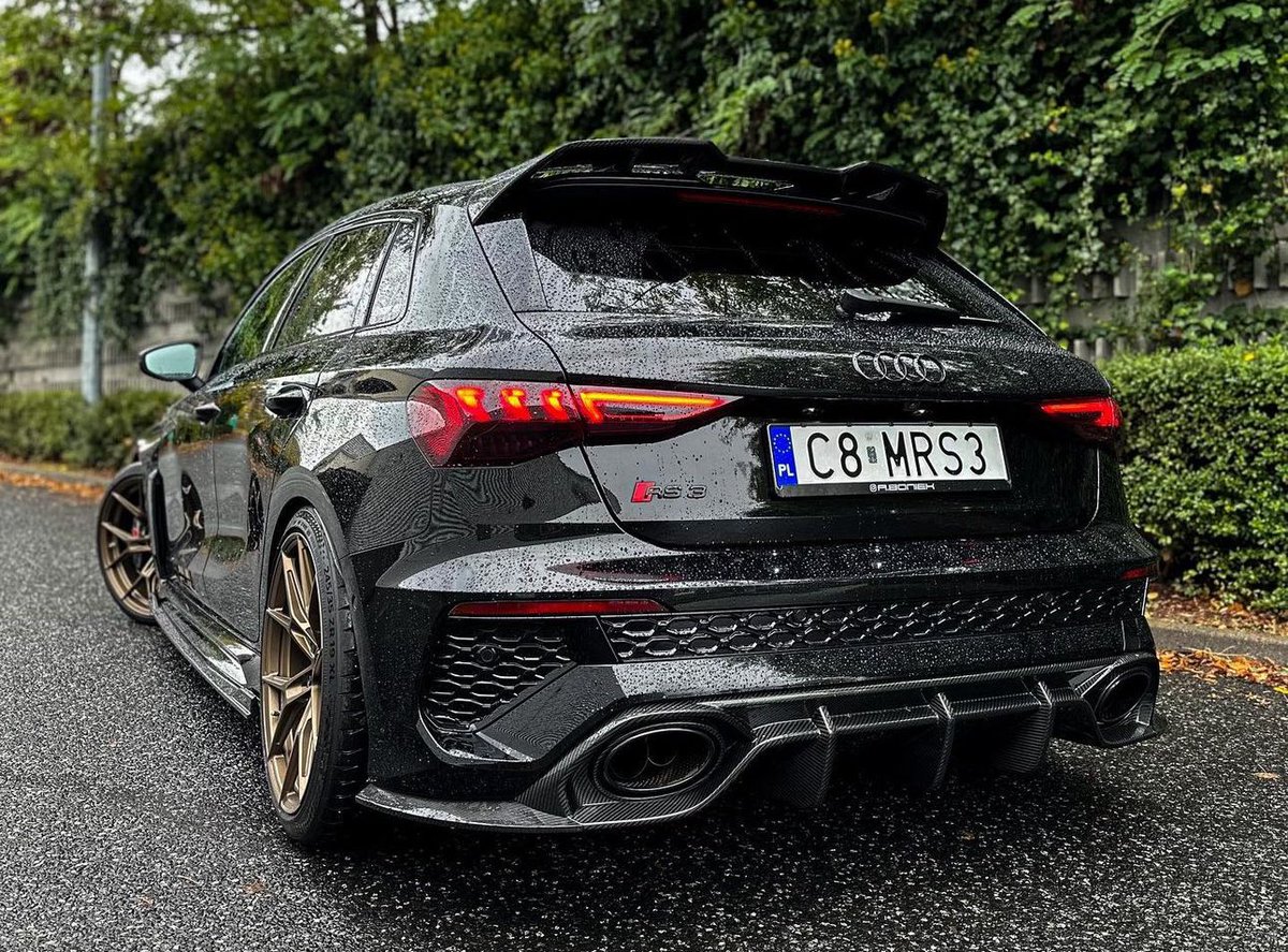 hothatchporn's tweet photo. Audi RS3 https://t.co/CZlxi408WZ