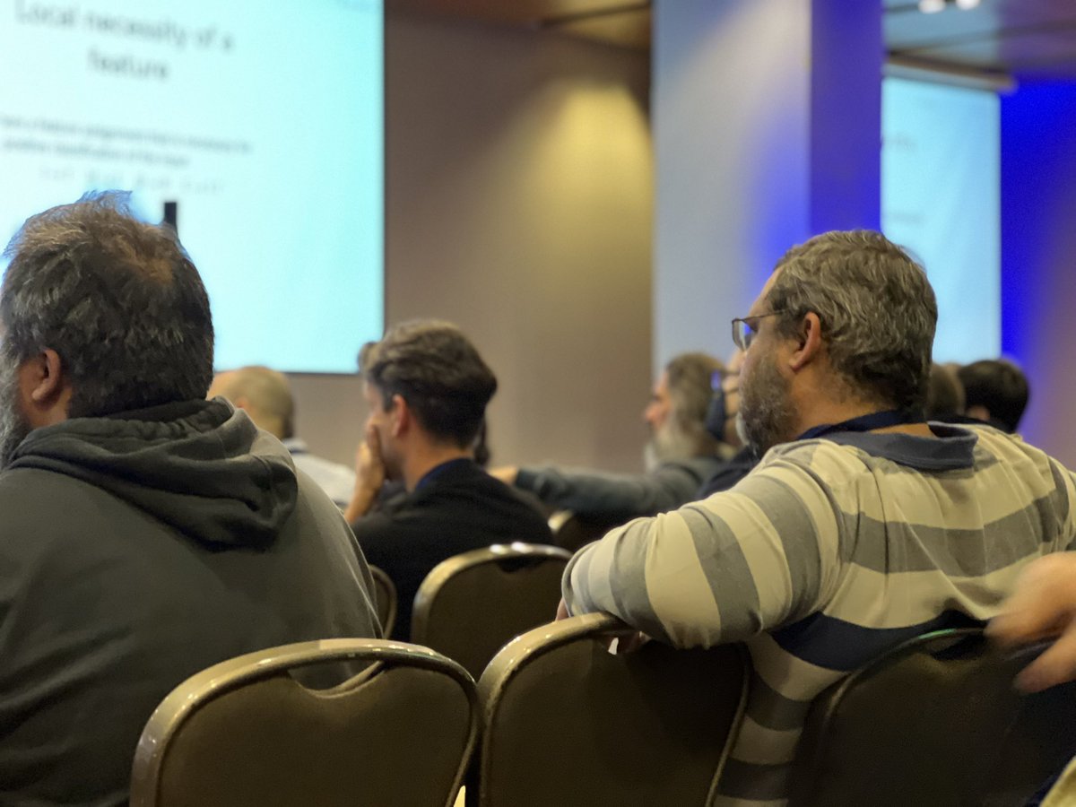 IMFDChile's tweet image. El foco de su conferencia es la Explicabilidad Formal de la IA, una creciente área de investigación que se centra en desarrollar explicaciones computacionales que entreguen garantías matemáticas sobre las decisiones tomadas por los modelos de machine learning 💻
#SIGMOD2024