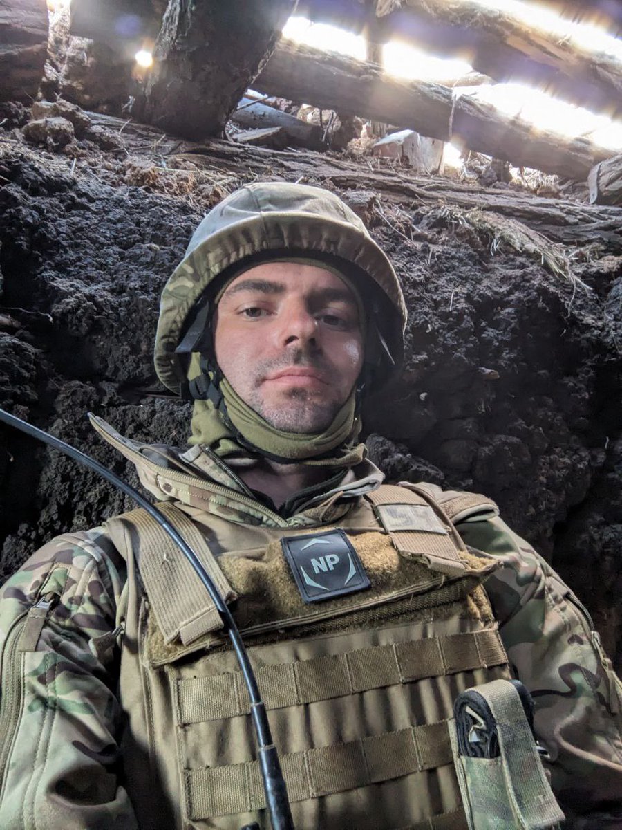 мій друг Краєв, якого я пам’ятаю ще таким, збирає на новий пікап для свого підрозділу, бо їхній L200 був знищен на Мар'їнському напрямку

за 2 тижні назбирали майже половину з 250к, треба додавити до кінця 💪
будь ласка, долучайтеся за можливості
дякую!

🔗send.monobank.ua/jar/9B73JKs2Jo