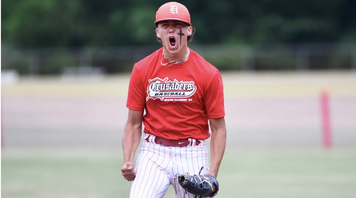 Thank you Delsea baseball for being the reason I woke up everyday the past 4 years. I’ve learned so much about myself and life, and I got to do it around the people I love the most. Even though I’m moving onto the next chapter I will have Dirty Delsea in my blood forever.#bulldog