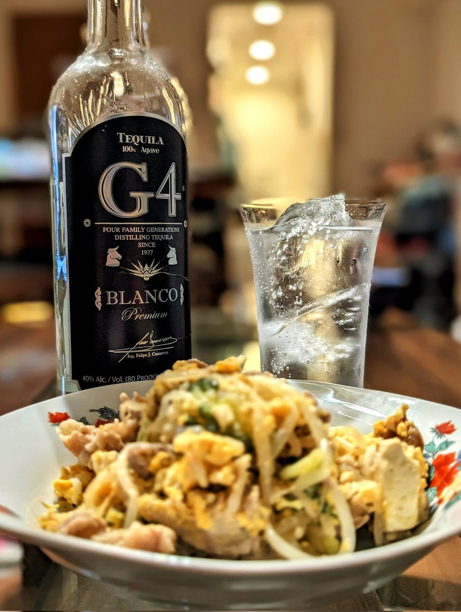 lover_premium's tweet photo. 妻のゴーヤチャンプルとG4。
どっちも最高。
#テキーラ #Tequila #G4Tequila https://t.co/ftNBvjyNOi