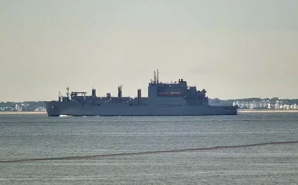USNS William McLean (T-AKE-12) Lewis and Clark-class dry cargo ship leaving Norfolk, Virginia - June 10, 2024 #take12 #usnswilliammclean

SRC: webcam / Thimble Shoals Shipwatching