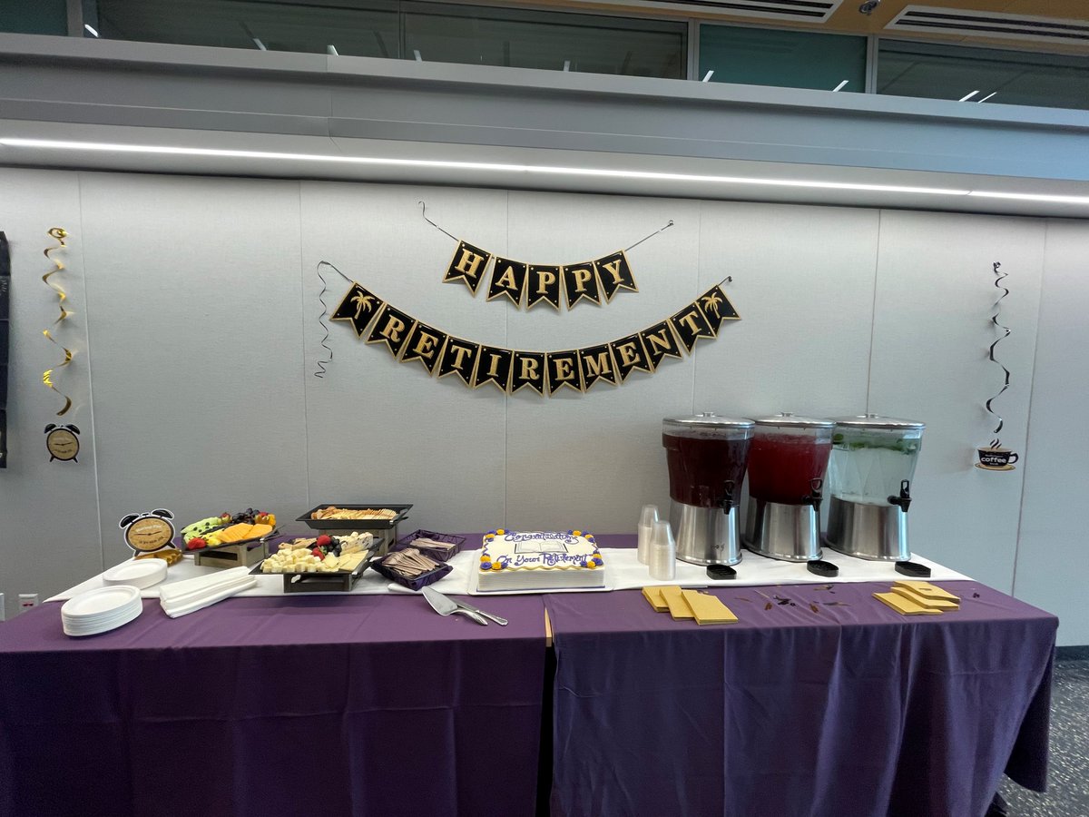 UAlbanyCEHC's tweet photo. Congratulations to #CEHC Professor Philip Eppard on his retirement! #CEHC wishes Philip the best of luck as he enters his next chapter in life!! https://t.co/lccyYFeRg1