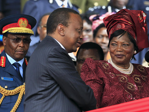 C_NyaKundiH's tweet photo. What Kenyans must understand is that the Kenyatta family, including its extended members, cannot do without government. All their lives, they have known only government, with everything provided for by government, from tissue paper to toothpicks. https://t.co/JKZlwwBTEk