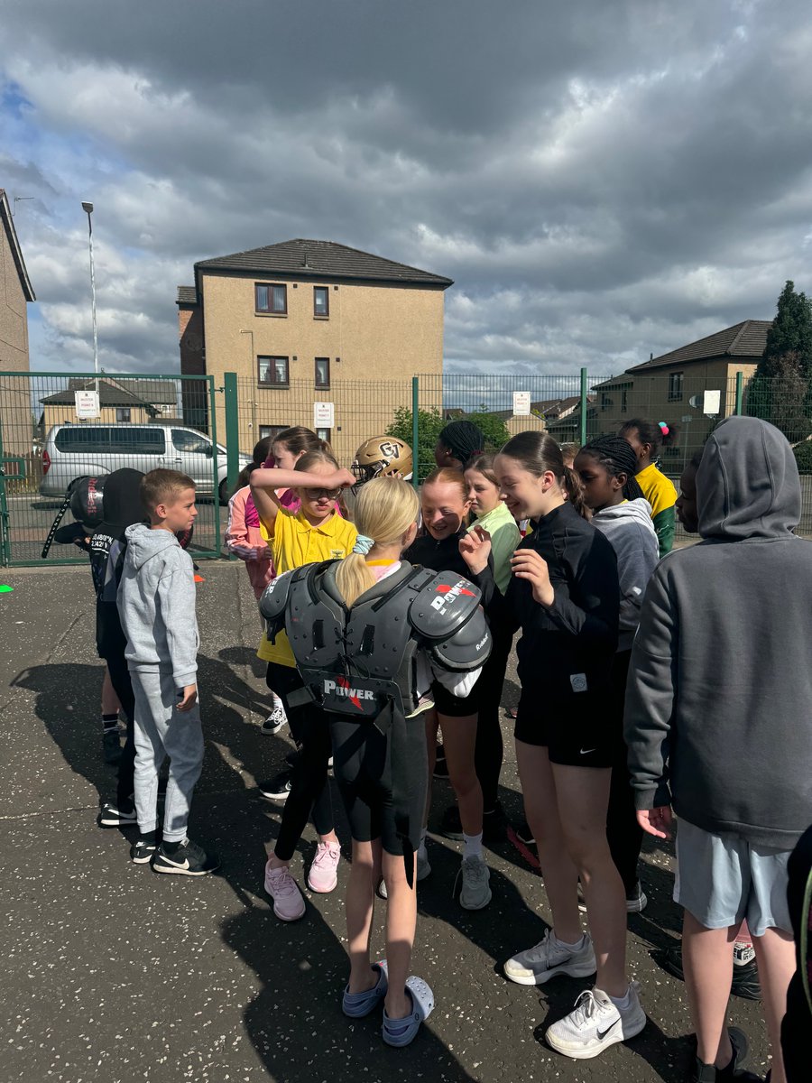 Thank you so much to the coaches from The Clyde Valley Blackhawks for delivering fantastic inputs throughout today and introducing American football to the children with fun drills 🏈  P6/7 had a ball! <a href="/CVBlackhawks/">Clyde Valley Blackhawks</a>