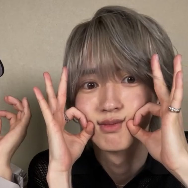7stars____4's tweet photo. 道枝くんの顔面、普通にありえないからね https://t.co/2Dfy0r6Soq