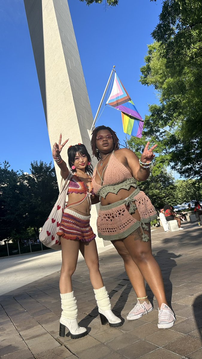 smileyaku's tweet photo. crochet for the gays https://t.co/QUnq3W2IeT