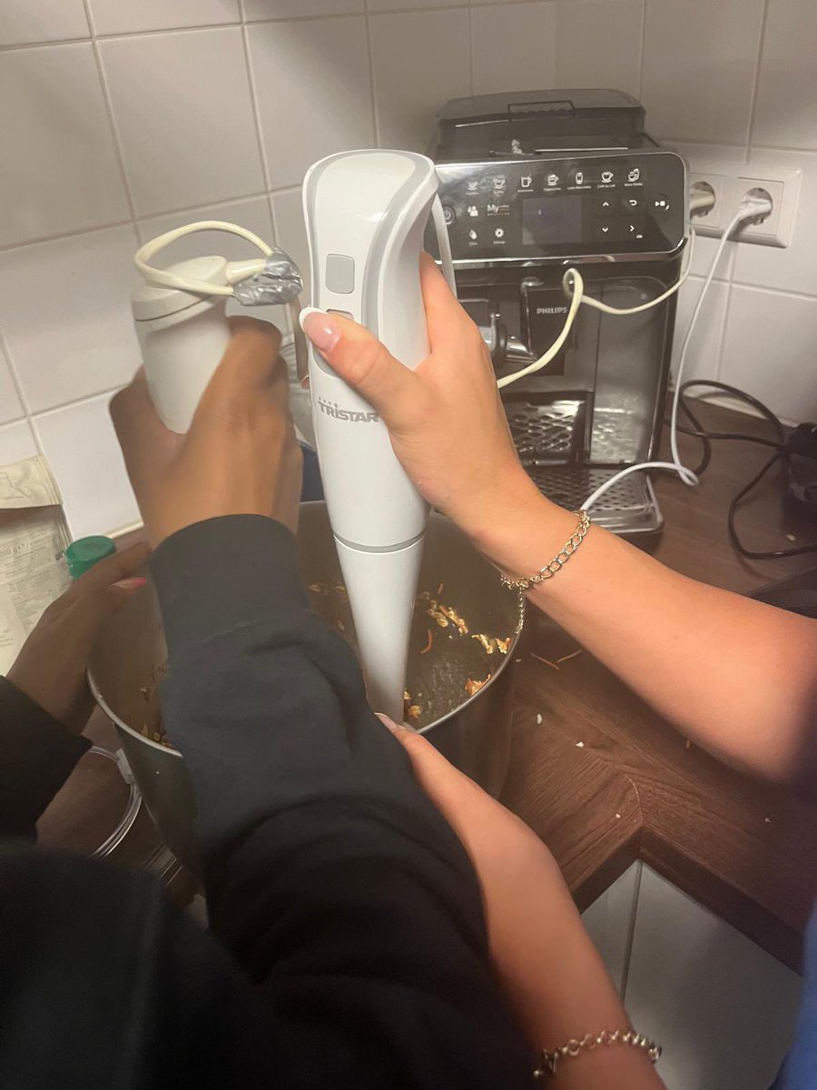 Versa TeamMeent tweet media